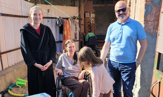 Коли можеш бути небайдужим - будь!